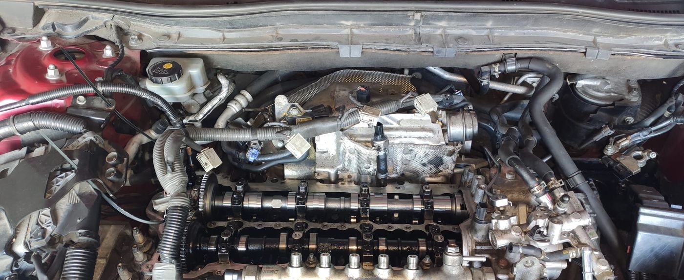 Exhaust camshaft replacement